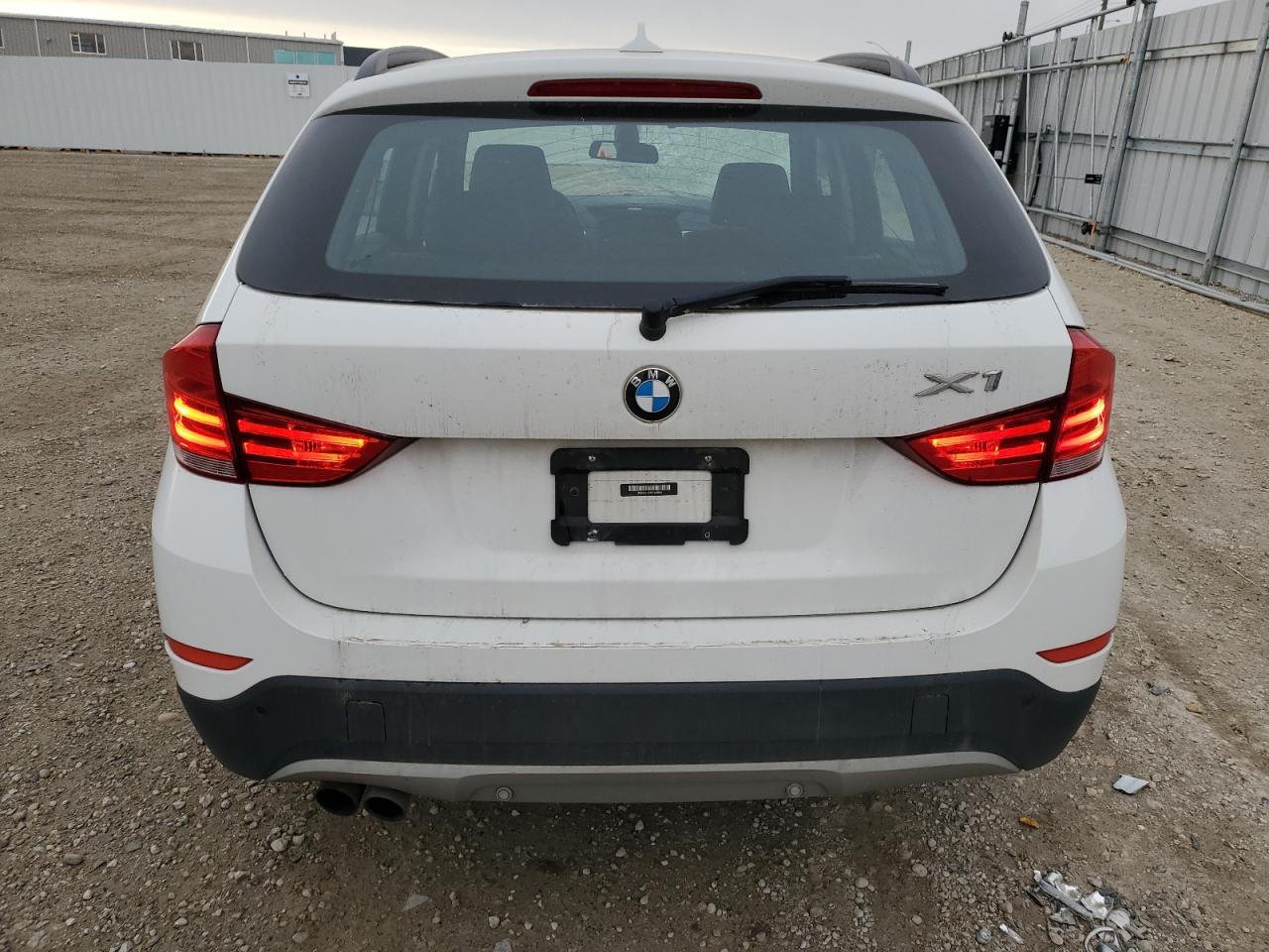 2015 BMW X1 xDrive28I VIN: WBAVL1C5XFVY40564 Lot: 75270764