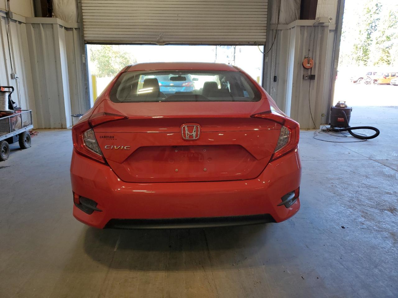 2018 Honda Civic Lx VIN: 2HGFC2F56JH568980 Lot: 75056304