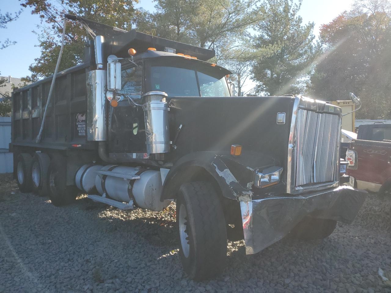 1997 Western Star/Auto Car Conventional 4900E for Sale in Windsor, NJ - Front End