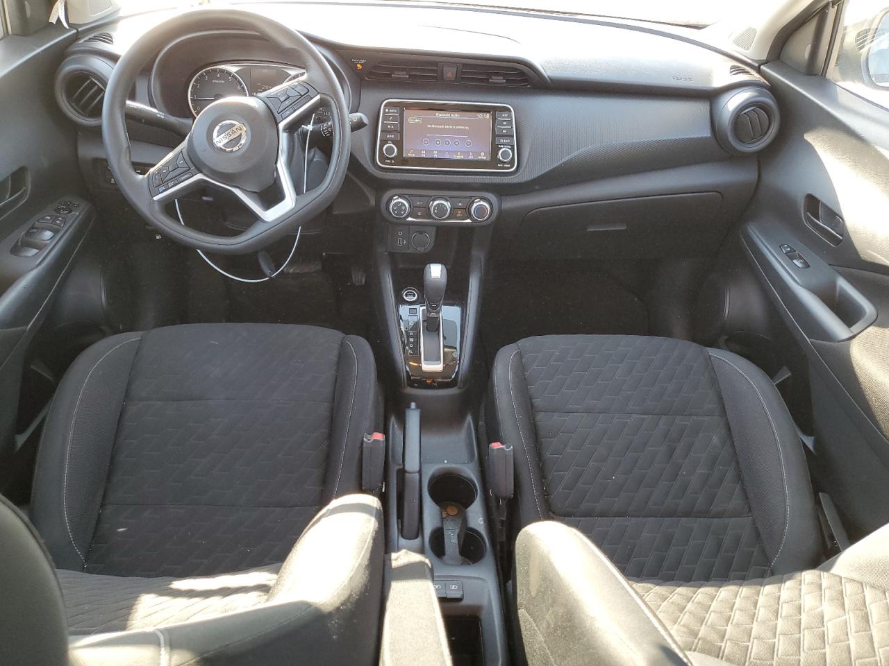 2021 Nissan Kicks - Image 8