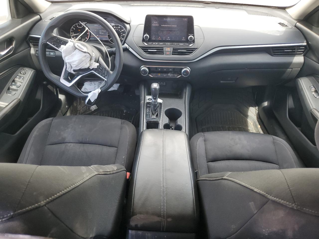 2020 Nissan Altima - Image 8