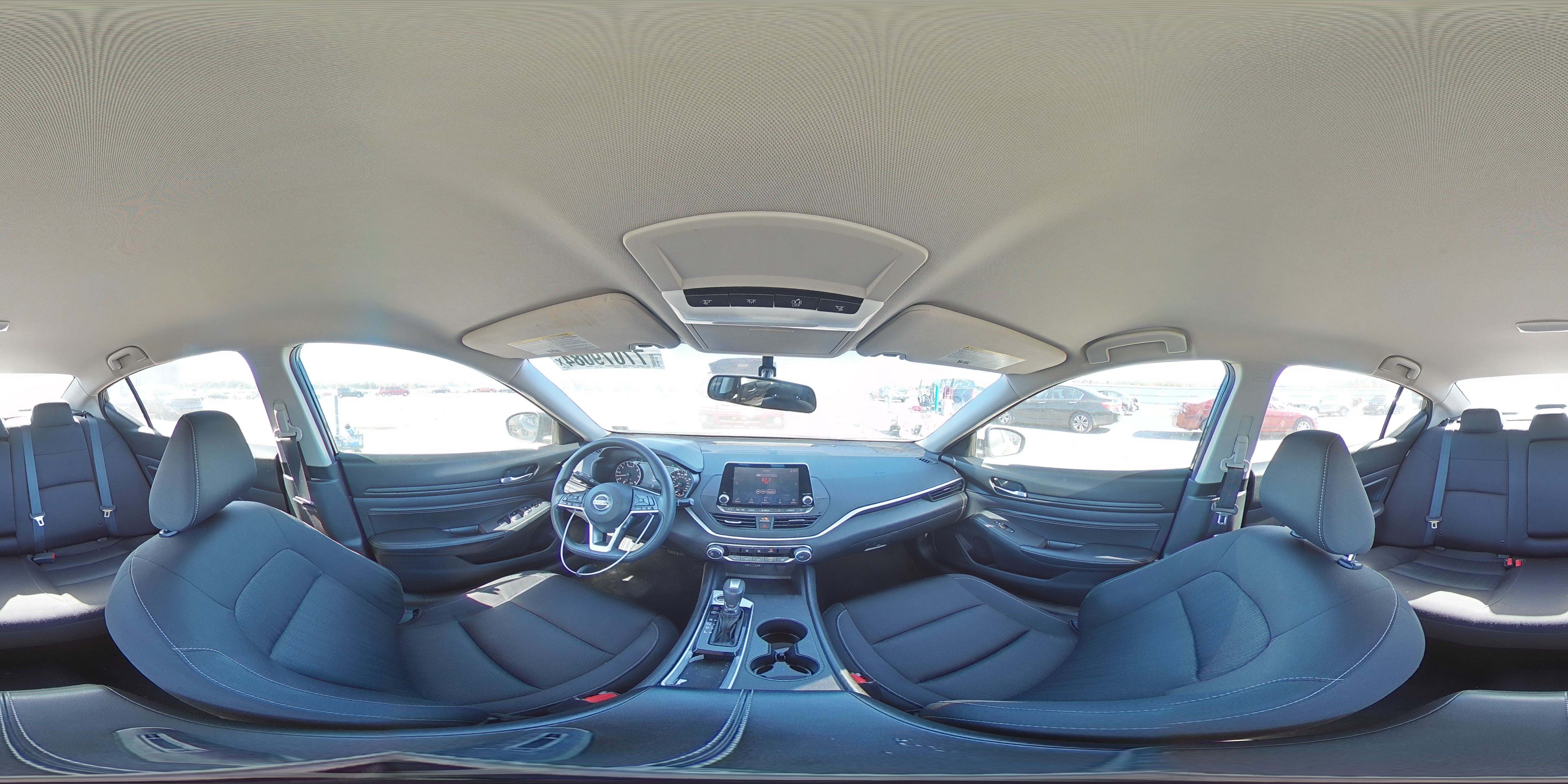 2020 Nissan Altima - Image 13