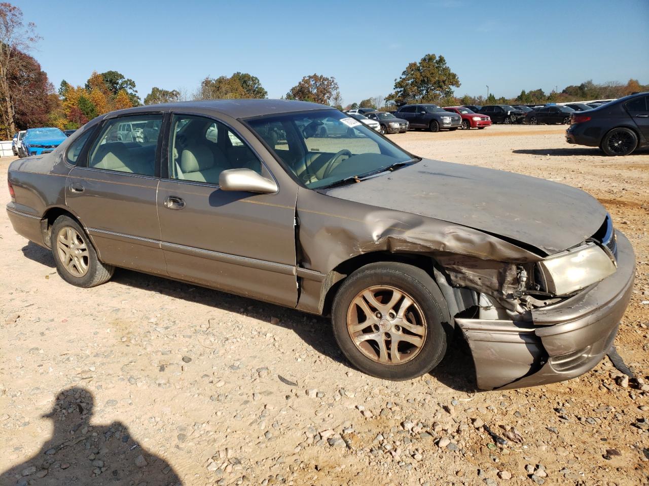 1998 Toyota Avalon - Image 4