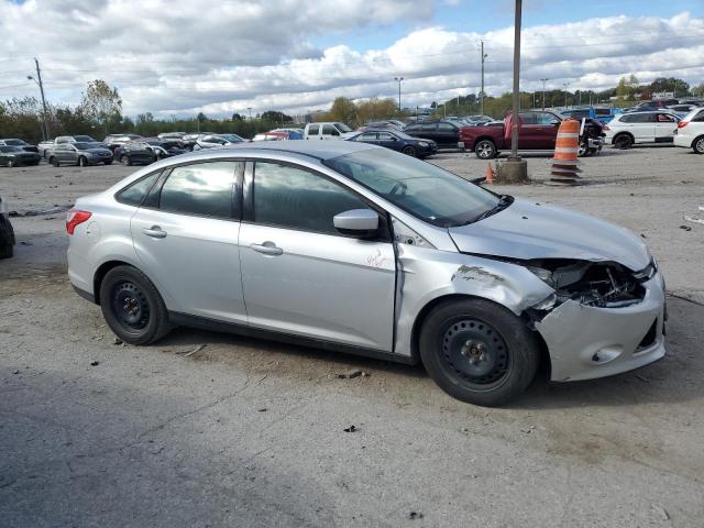  FORD FOCUS 2012 Silver