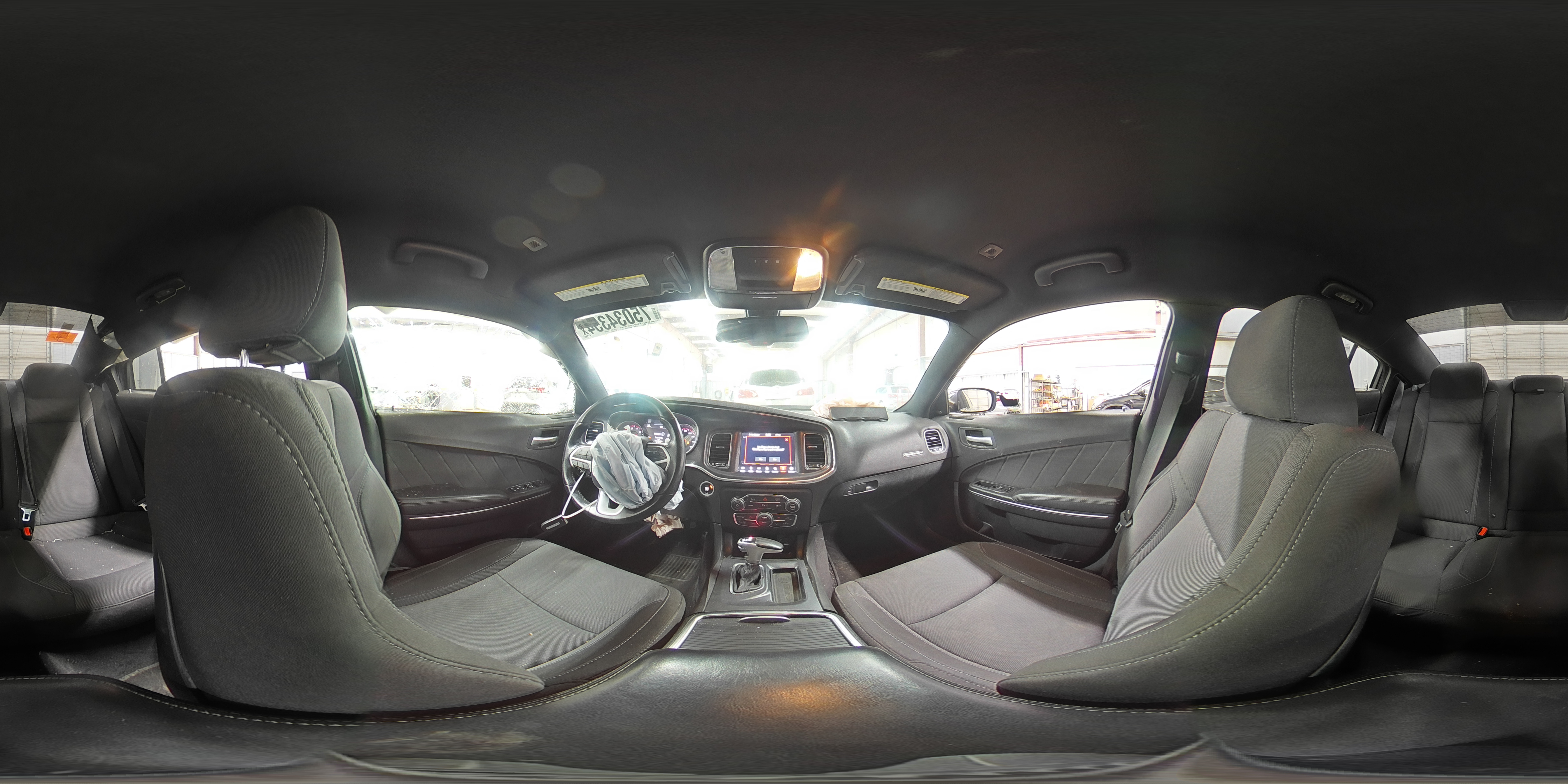 2018 Dodge Charger - Image 13
