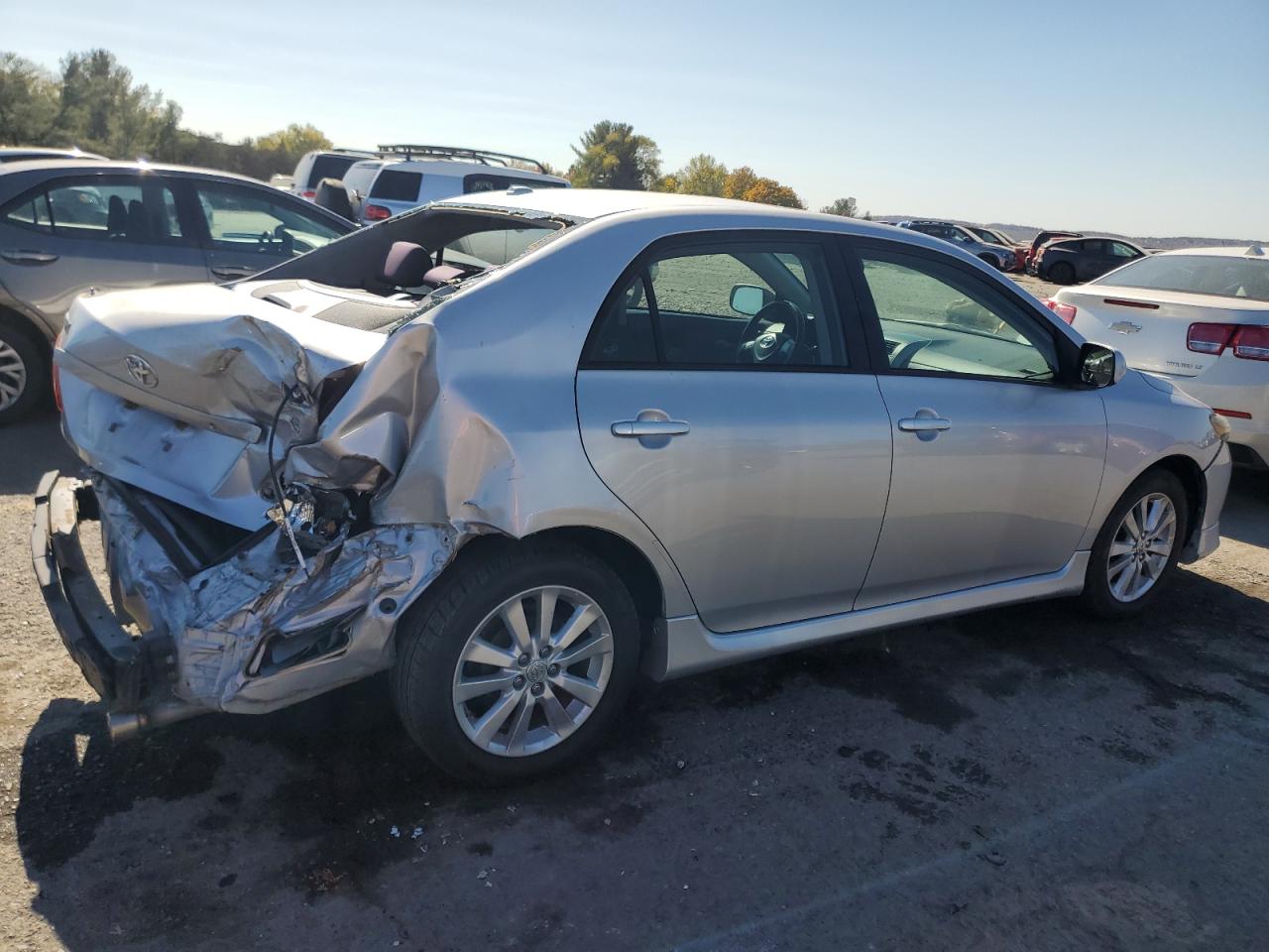 2010 Toyota Corolla - Image 4