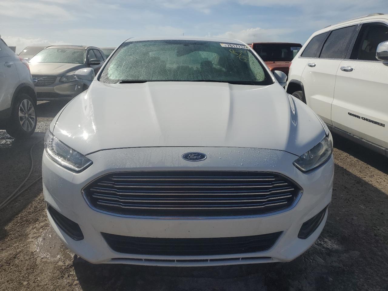 2016 Ford Fusion - Image 5