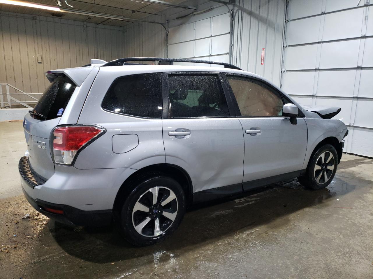 2017 Subaru Forester 2.5I Premium VIN: JF2SJAEC3HH455566 Lot: 77867604