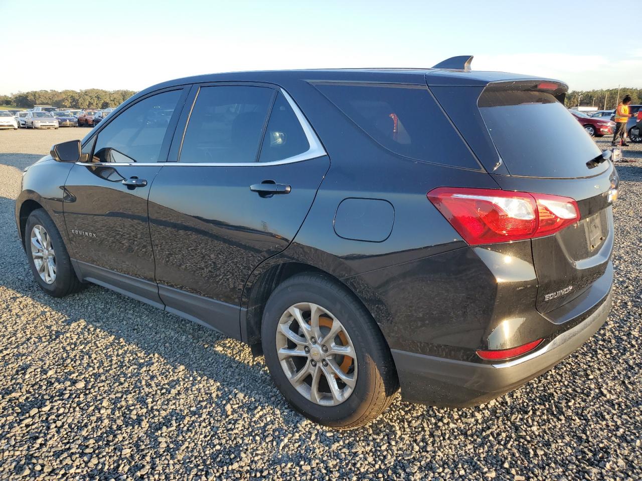 2020 Chevrolet Equinox - Image 2