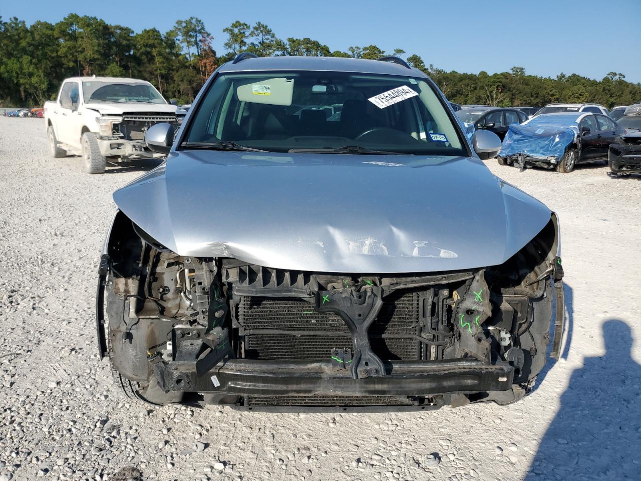 2017 Volkswagen Tiguan - Image 5