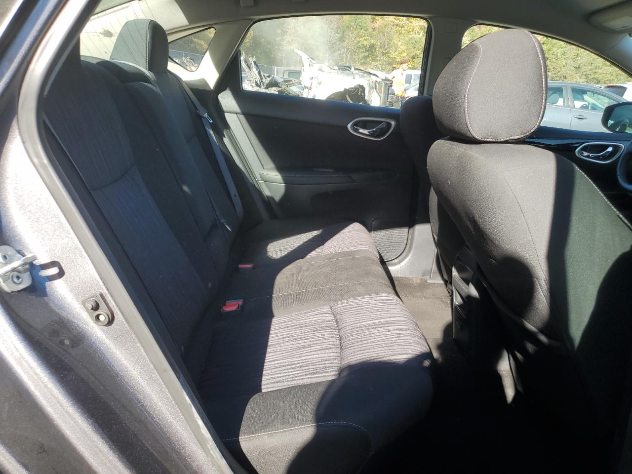 2019 Nissan Sentra - Image 11