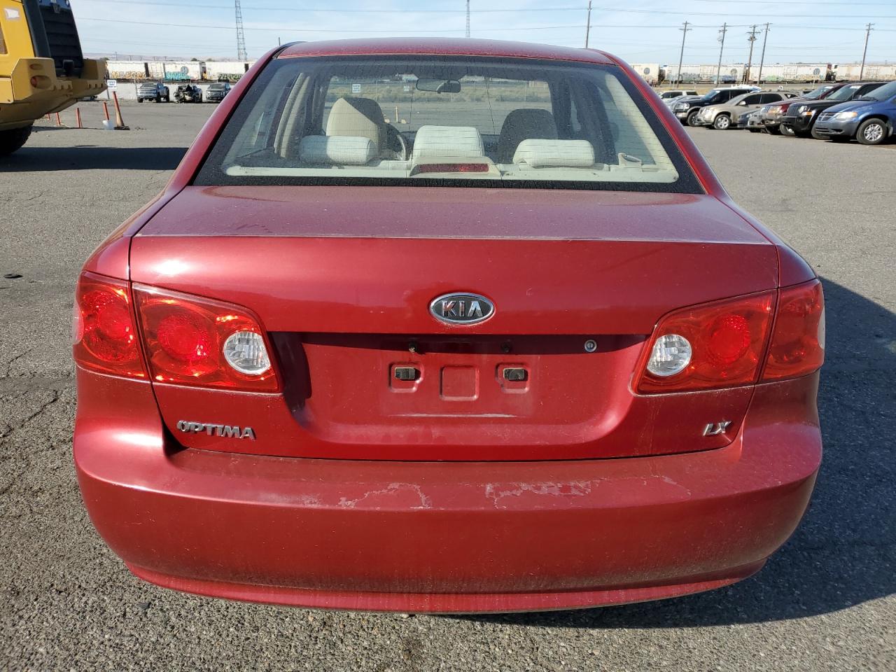 KNAGE123885176769 2008 Kia Optima Lx