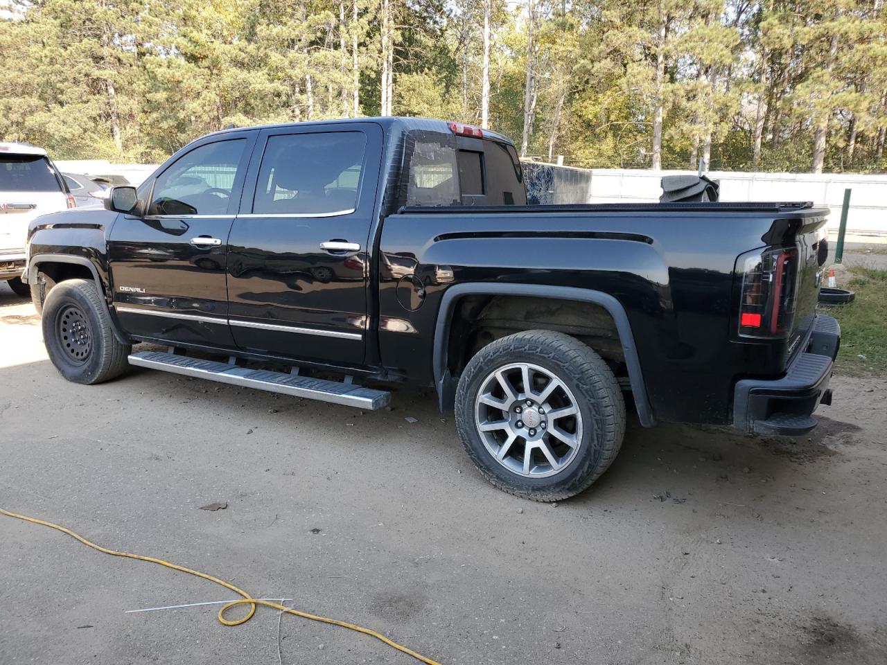 3GTU2WEC3FG228936 2015 GMC Sierra K1500 Denali