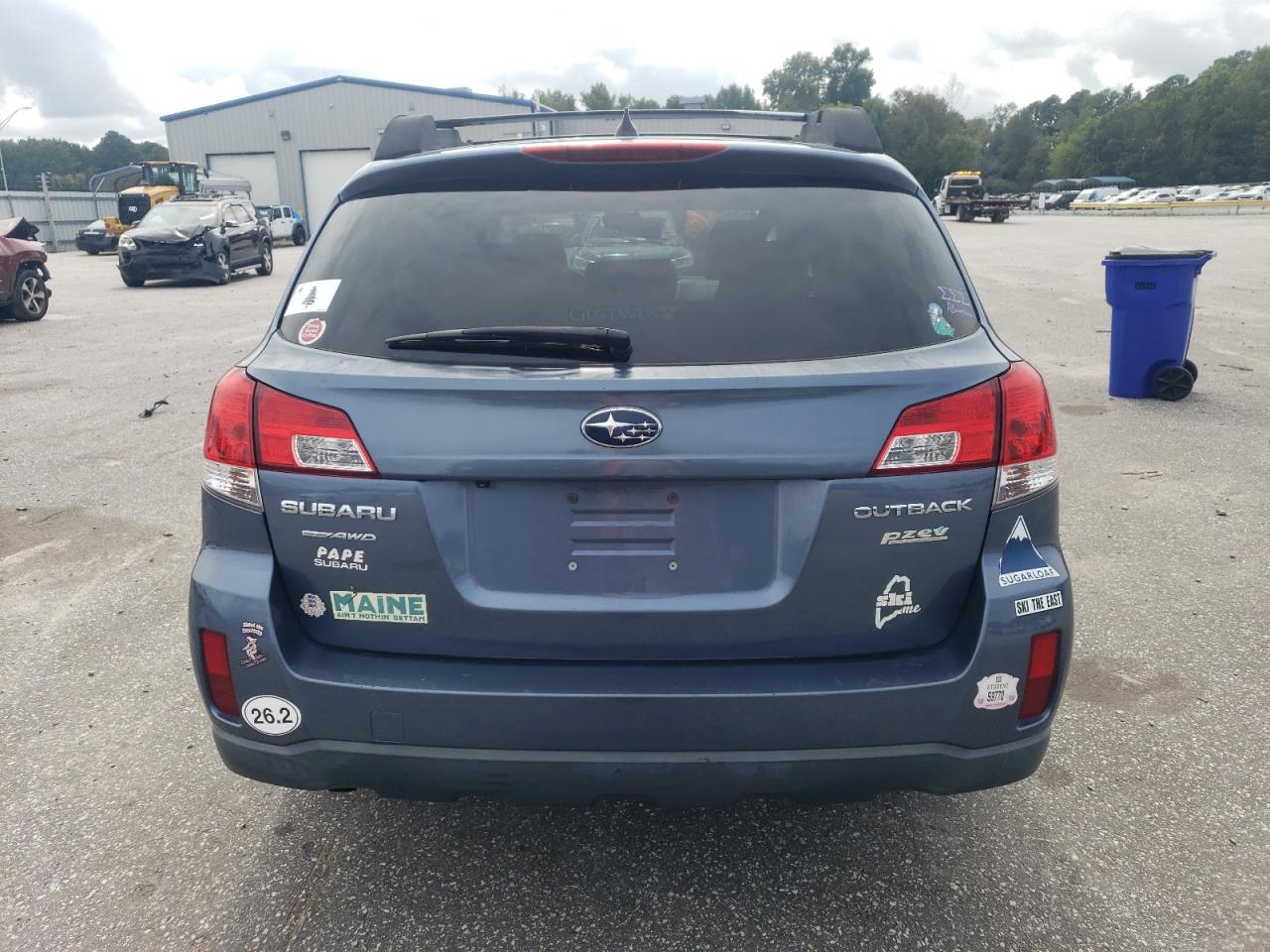 2013 Subaru Outback - Image 6