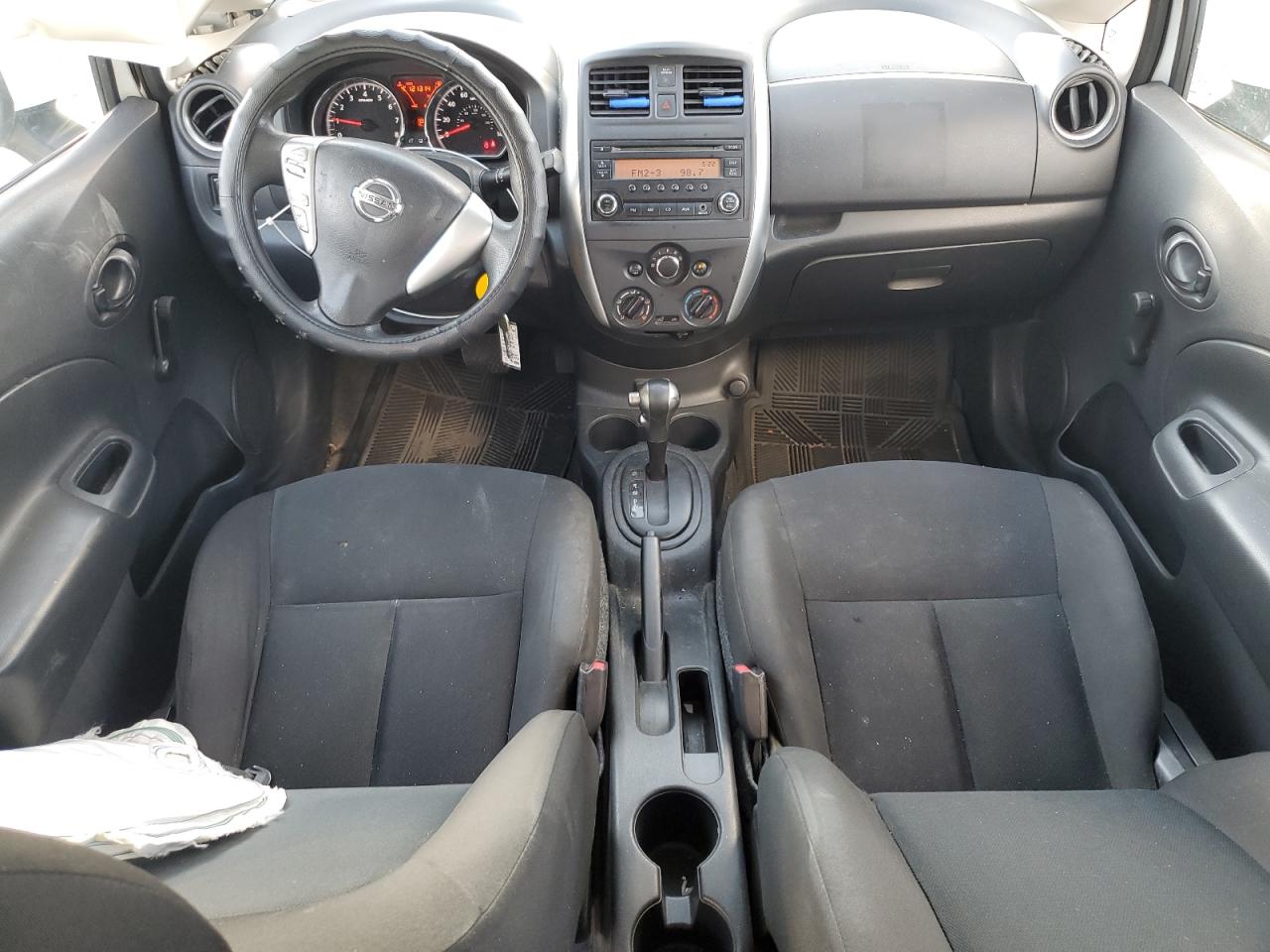 3N1CE2CP8JL355492 2018 Nissan Versa Note S