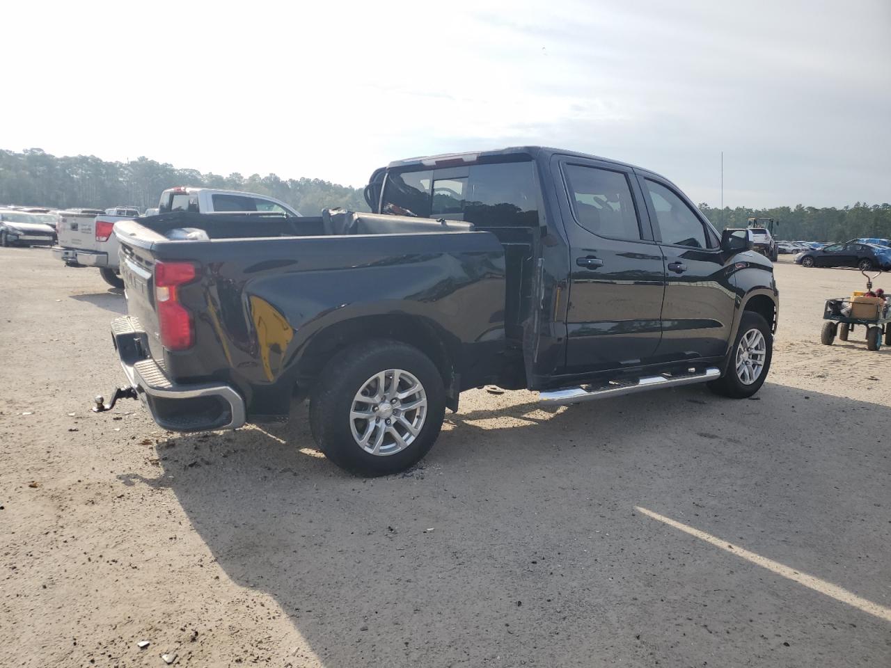 2019 Chevrolet Silverado - Image 3