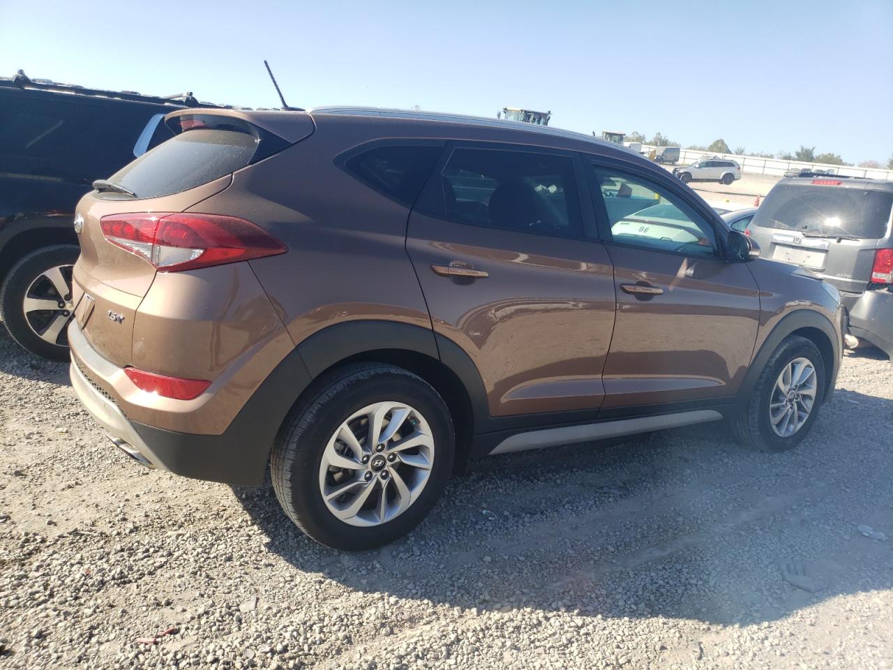 2017 Hyundai Tucson Limited VIN: KM8J33A20HU370782 Lot: 75406704