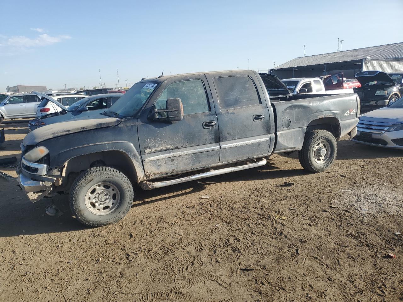 2004 GMC Sierra - Image 1