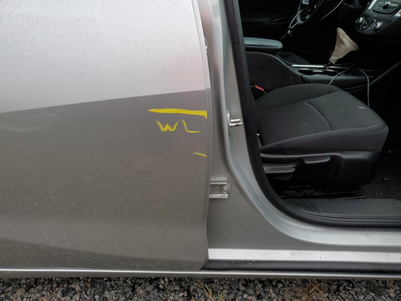 2016 Chevrolet Malibu - Image 12