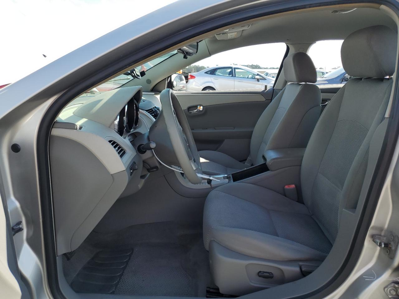2008 Chevrolet Malibu - Image 7
