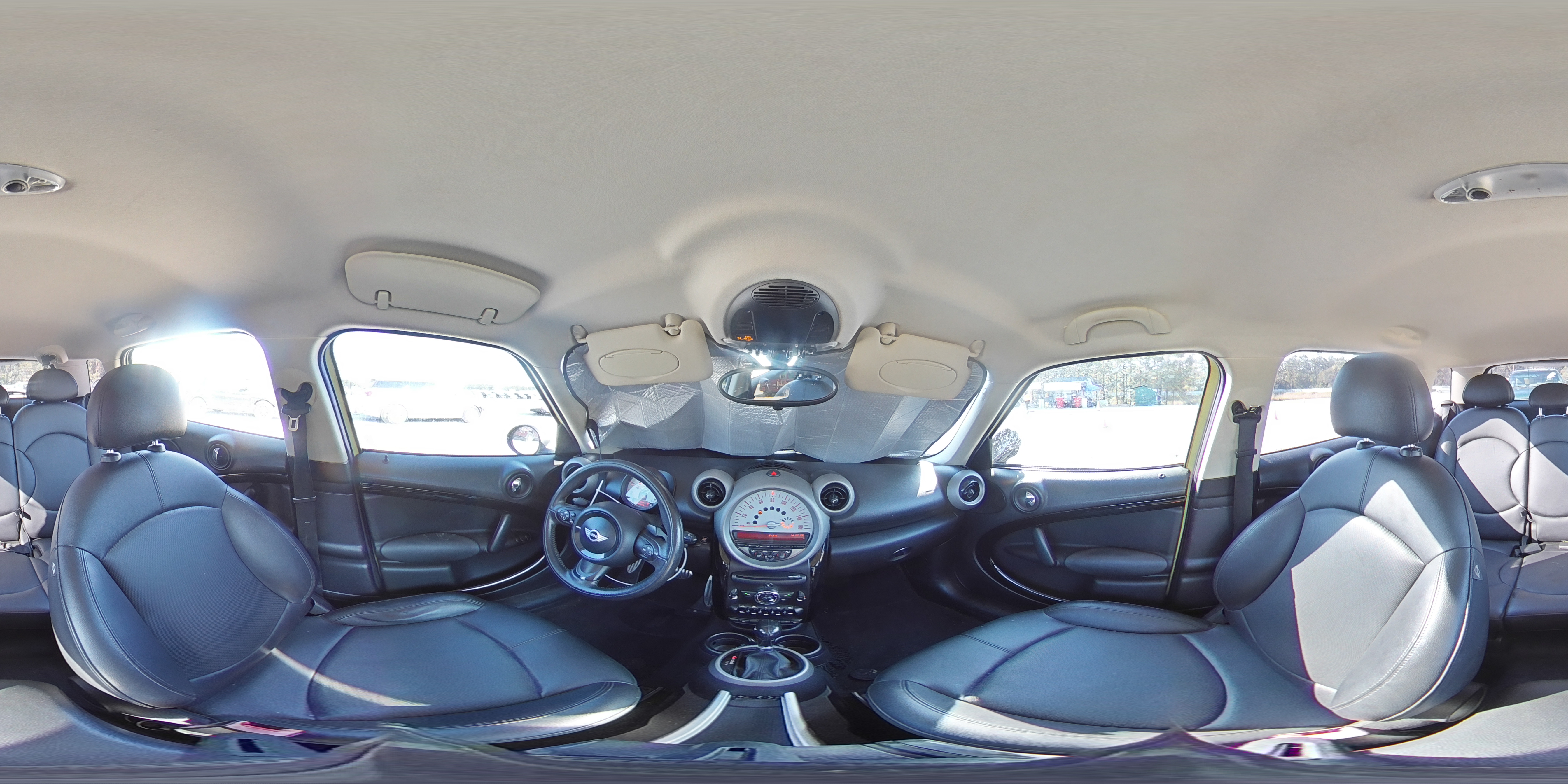 2012 MINI Cooper - Image 15