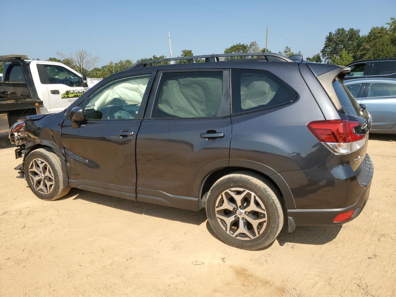 2019 Subaru Forester Premium VIN: JF2SKAGC2KH461344 Lot: 75021314