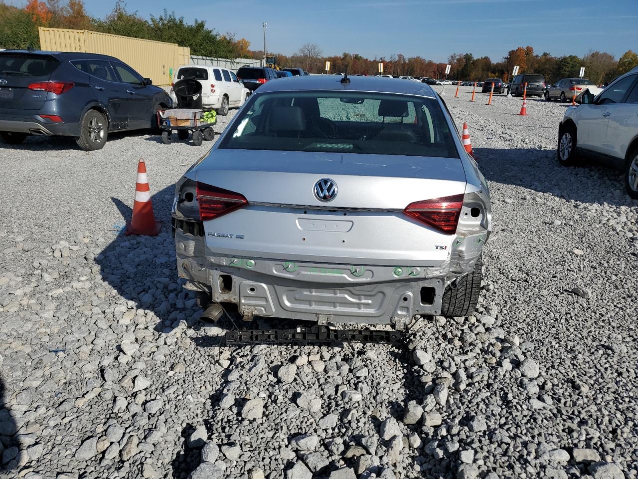 2017 Volkswagen Passat Se VIN: 1VWGT7A32HC011760 Lot: 76790464