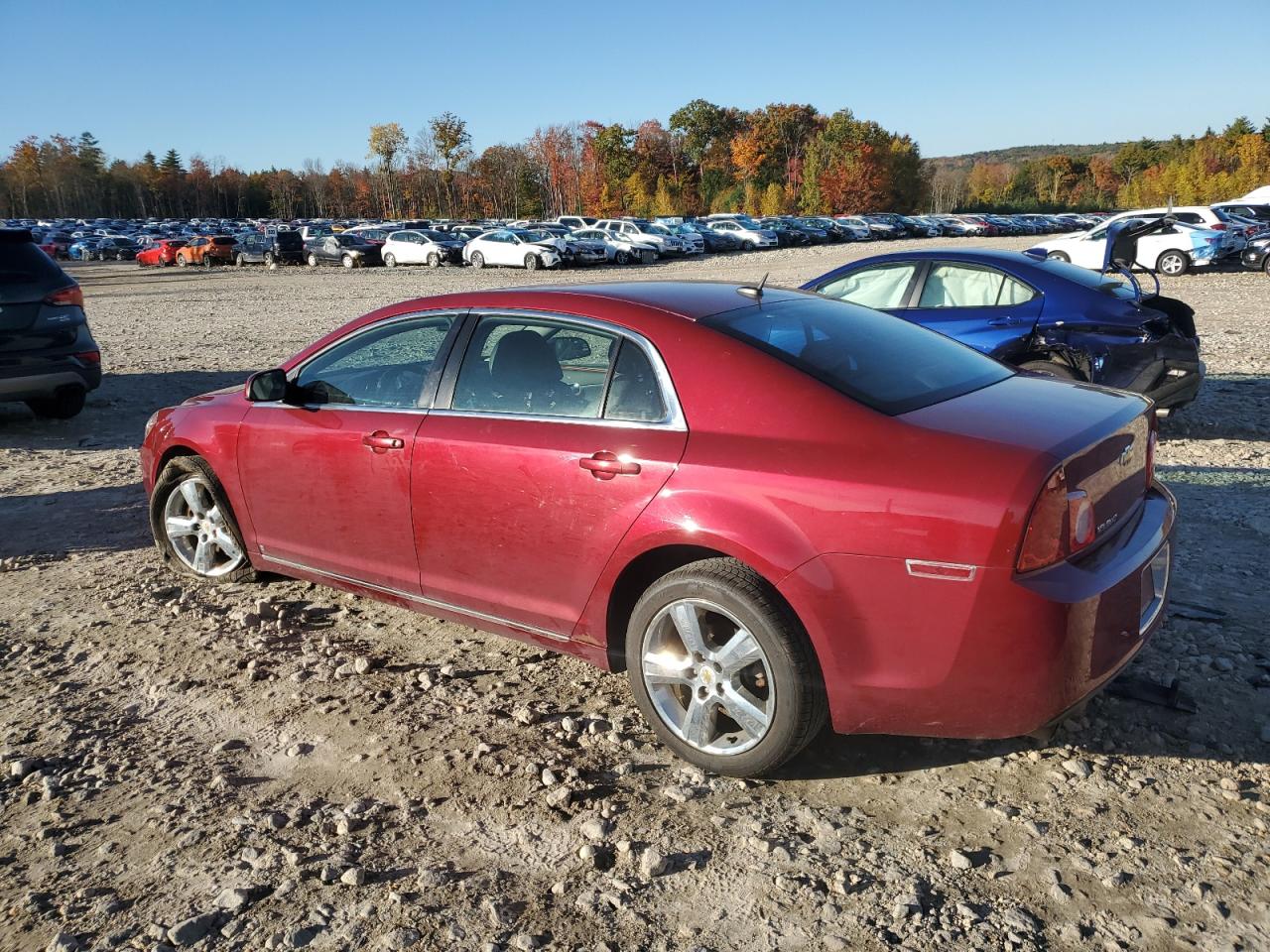 2010 Chevrolet Malibu - Image 2