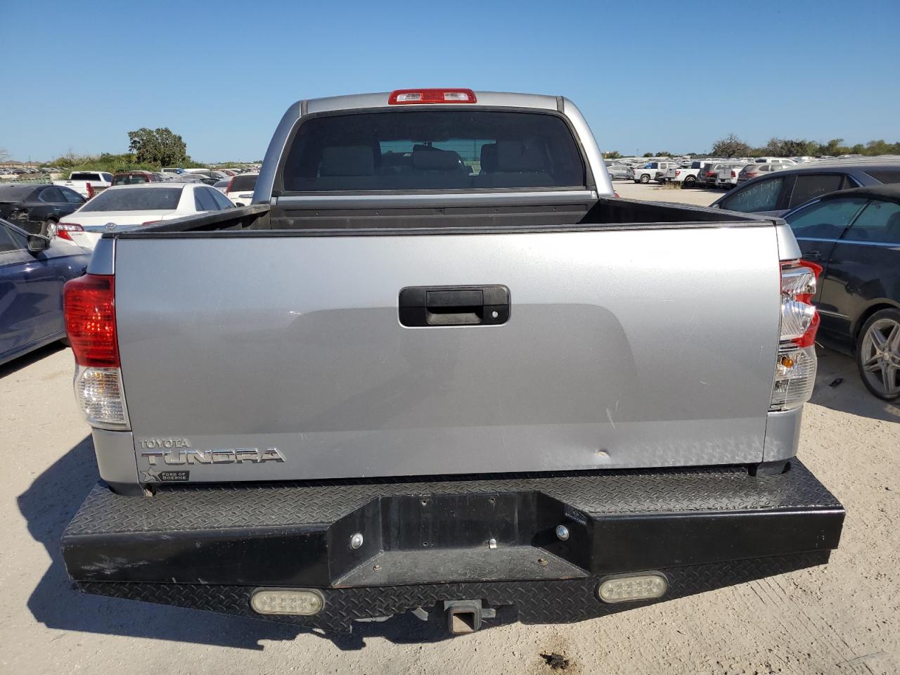 2011 Toyota Tundra Crewmax Sr5 VIN: 5TFEM5F17BX034468 Lot: 77374014