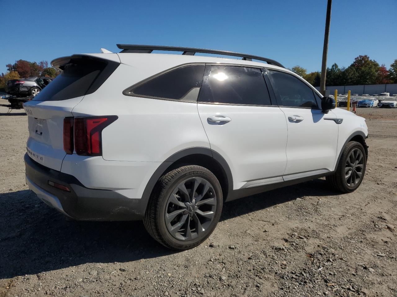 2022 Kia Sorento - Image 3