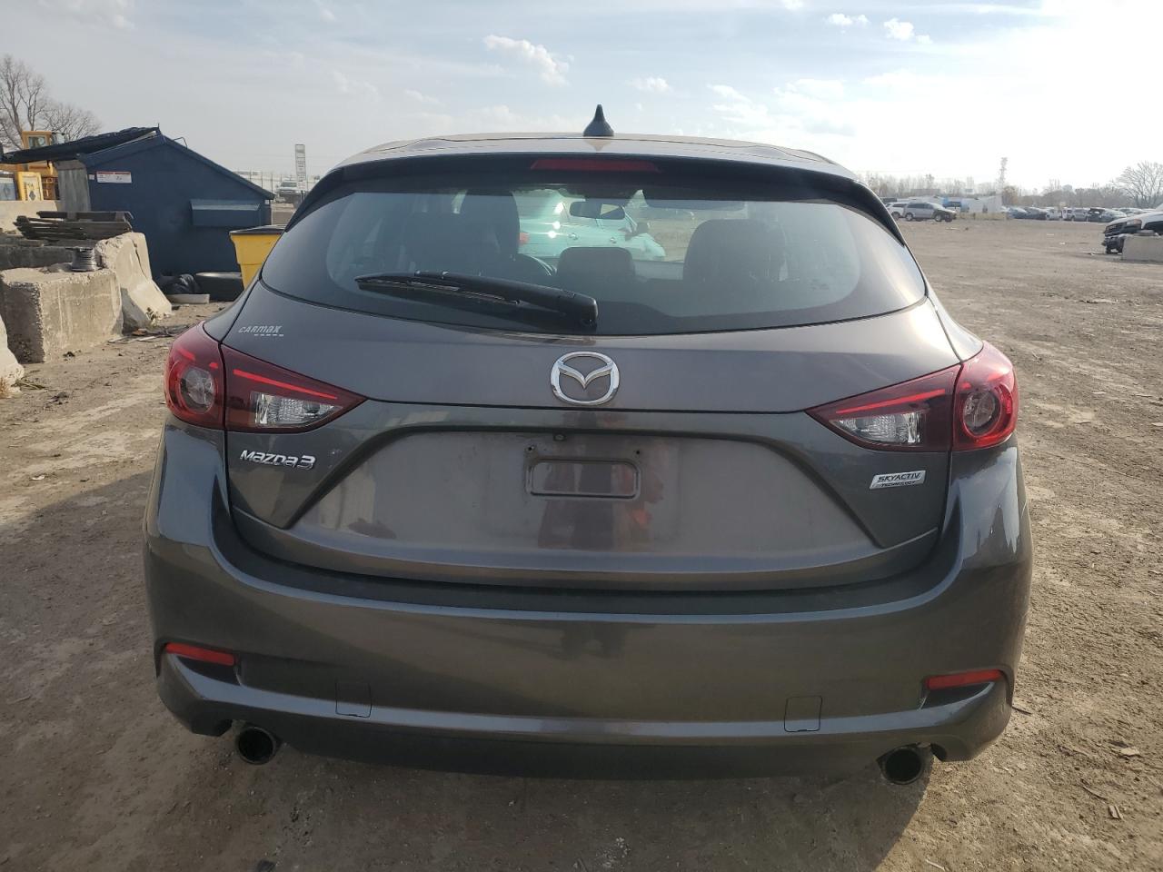 2018 Mazda 3 - Image 6