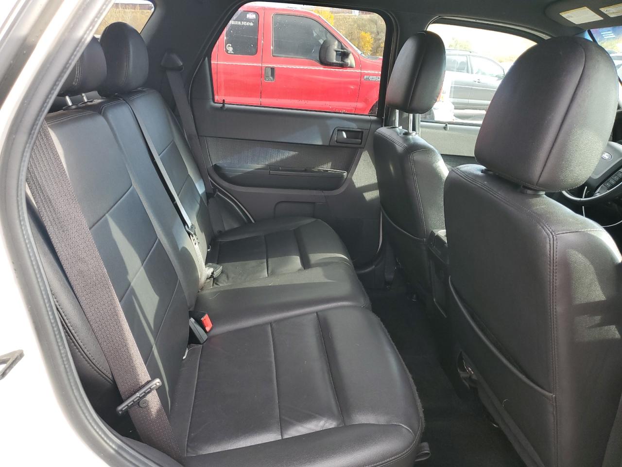2012 Ford Escape - Image 11