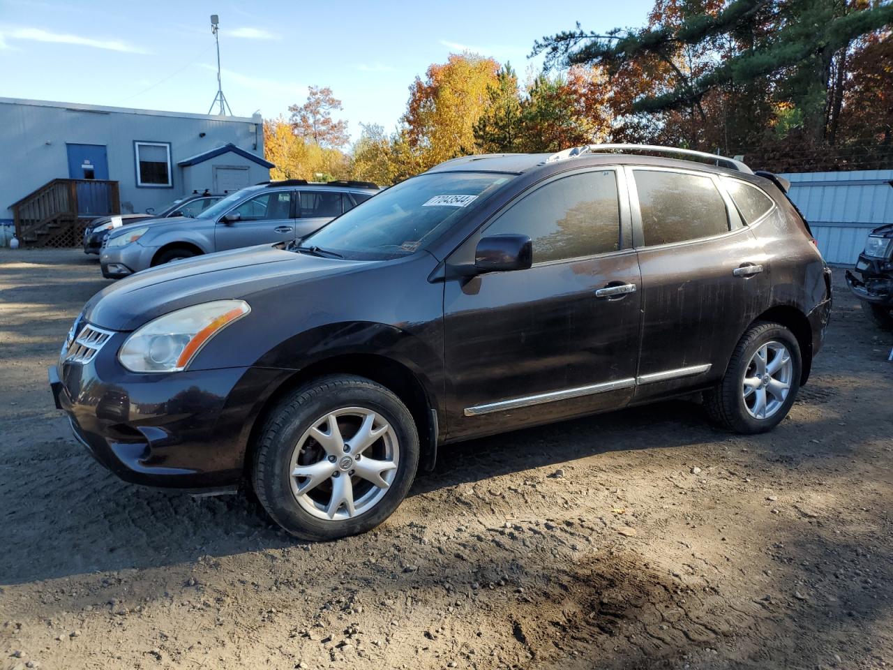 2011 Nissan Rogue - Image 1