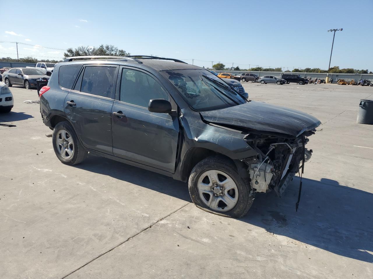 2010 Toyota RAV 4 - Image 4