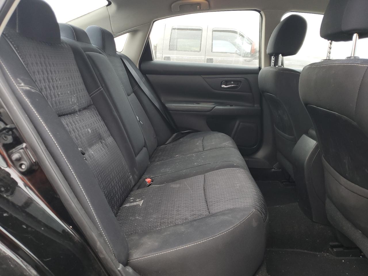 2016 Nissan Altima - Image 10