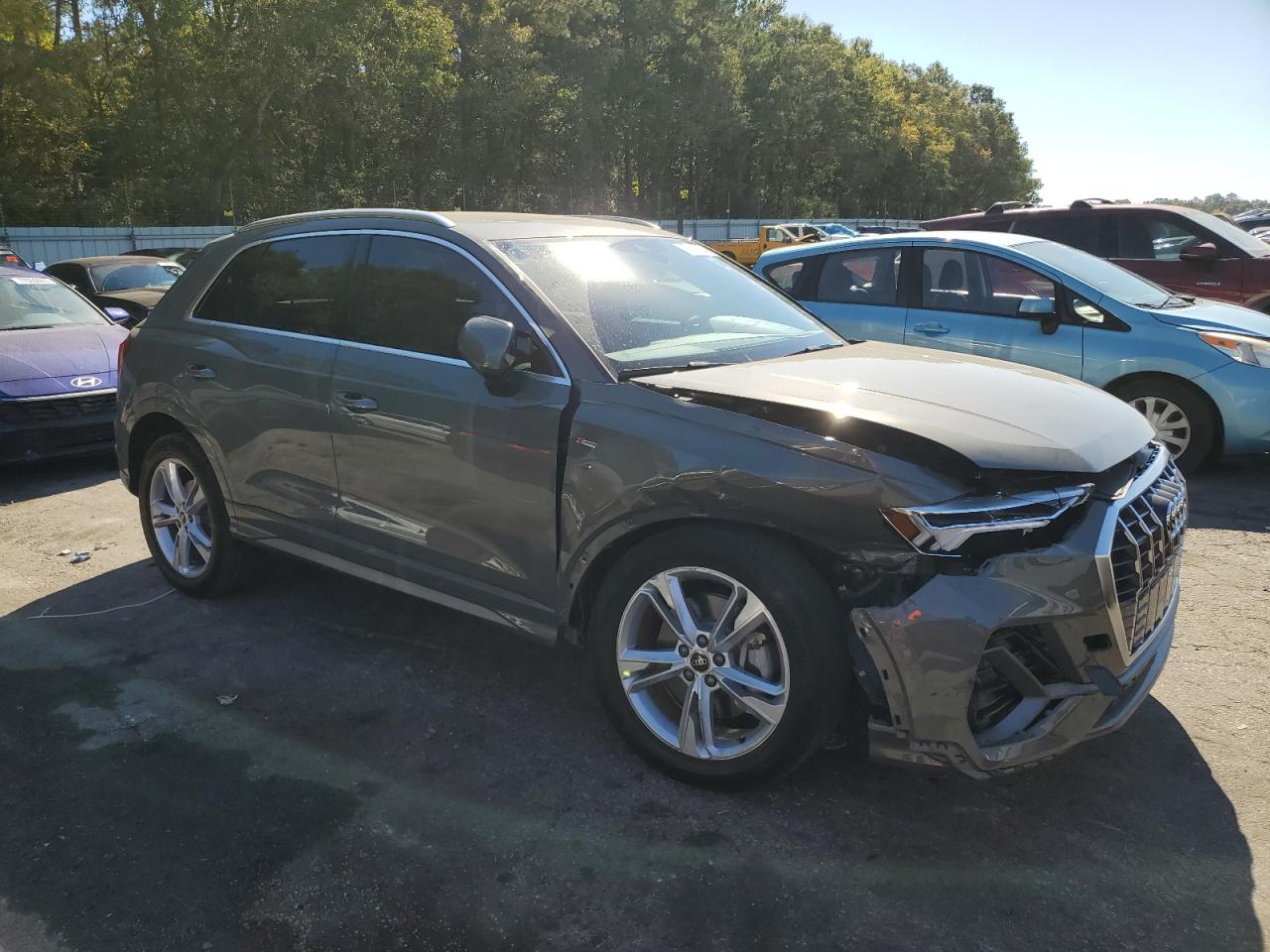2024 Audi Q3 - Image 4