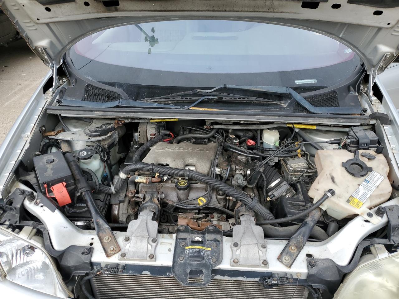 2002 Chevrolet Venture - Image 13