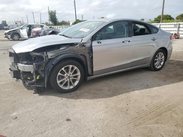 3FA6P0HD7LR122572 Ford Fusion SE