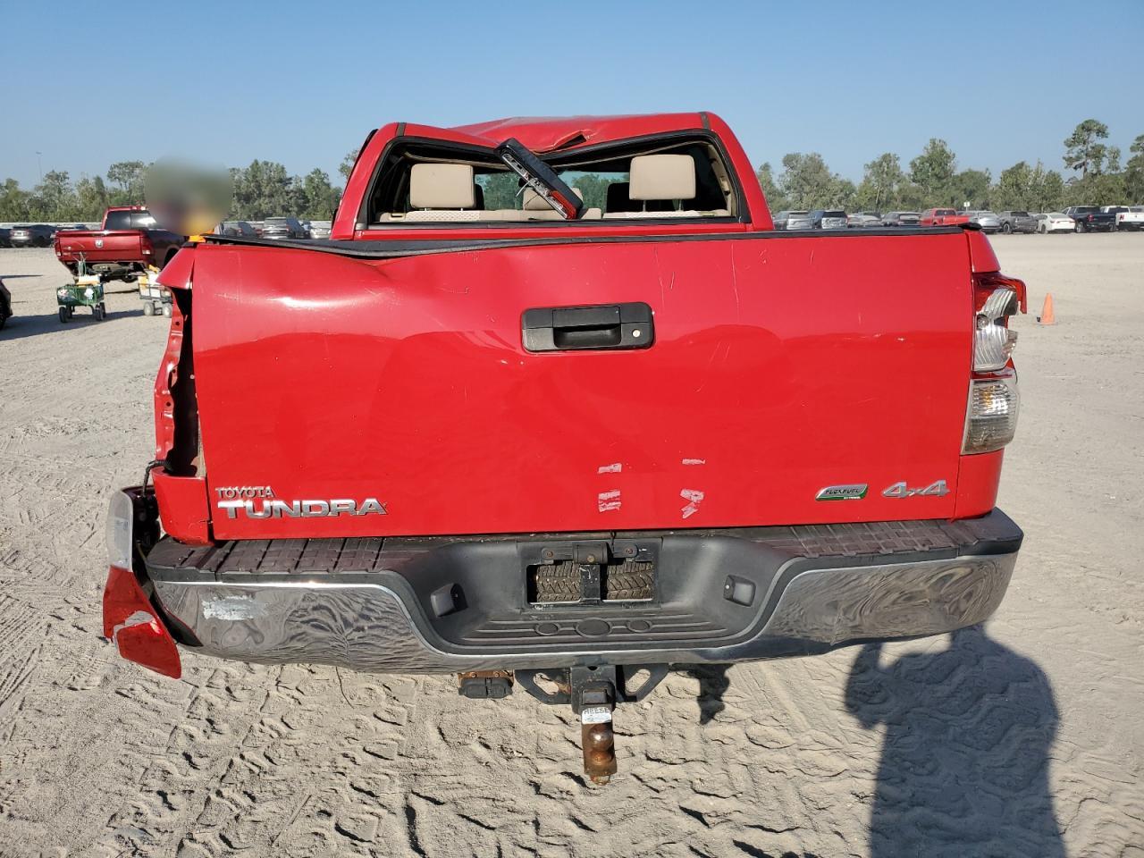 2010 Toyota Tundra - Image 6