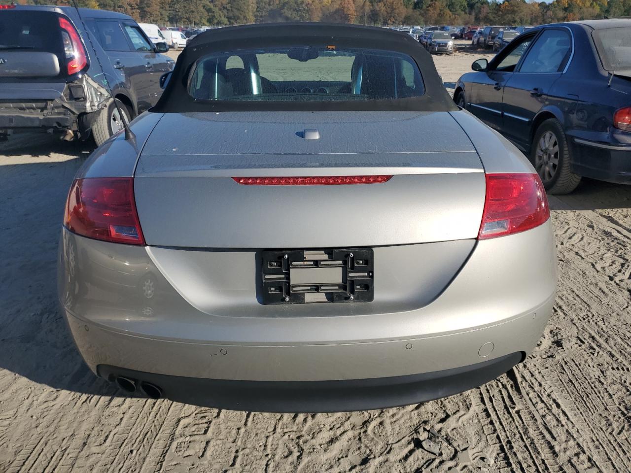 TRUMF38J081008674 2008 Audi Tt 2.0T