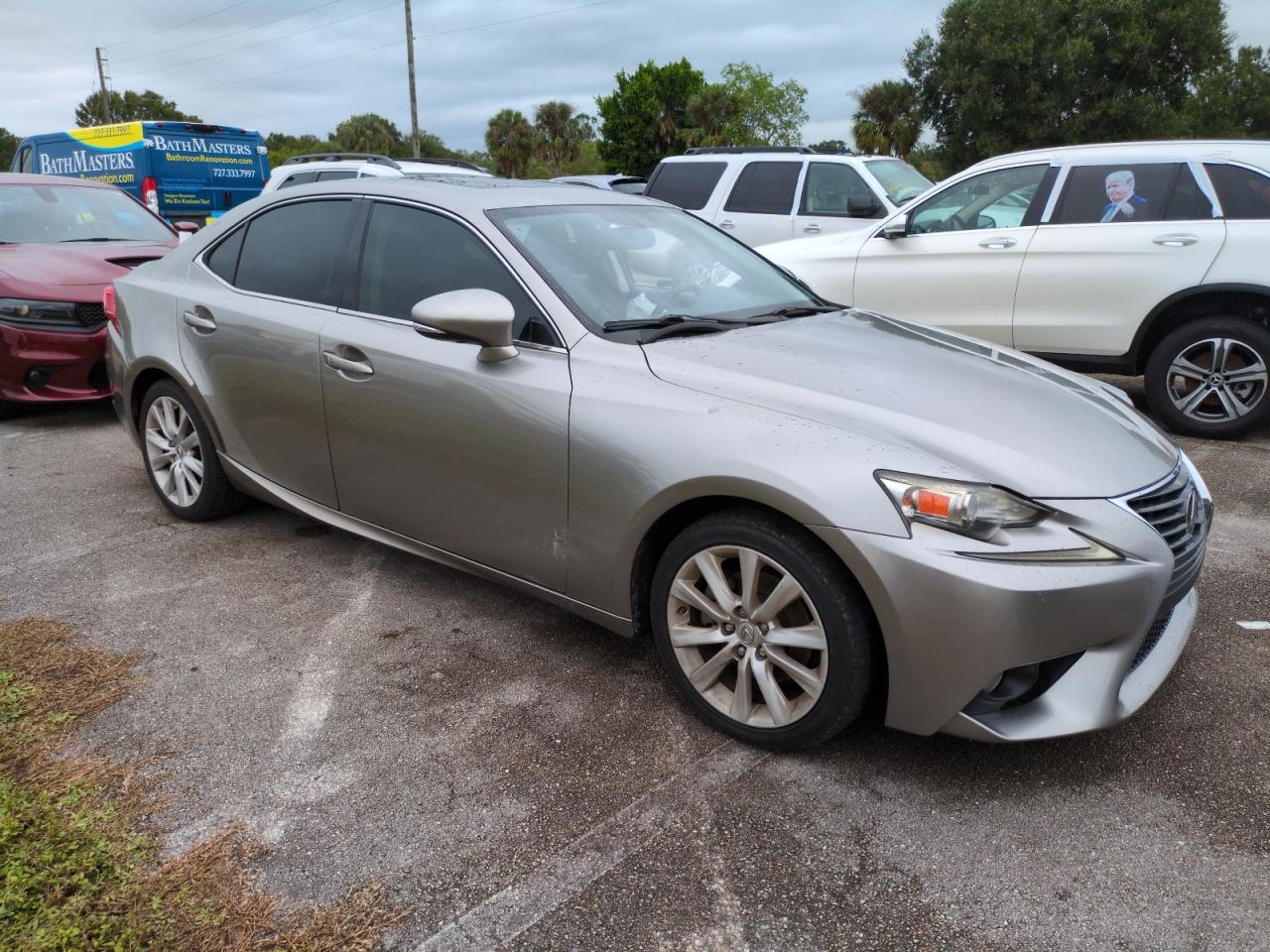 2014 Lexus IS - Image 4