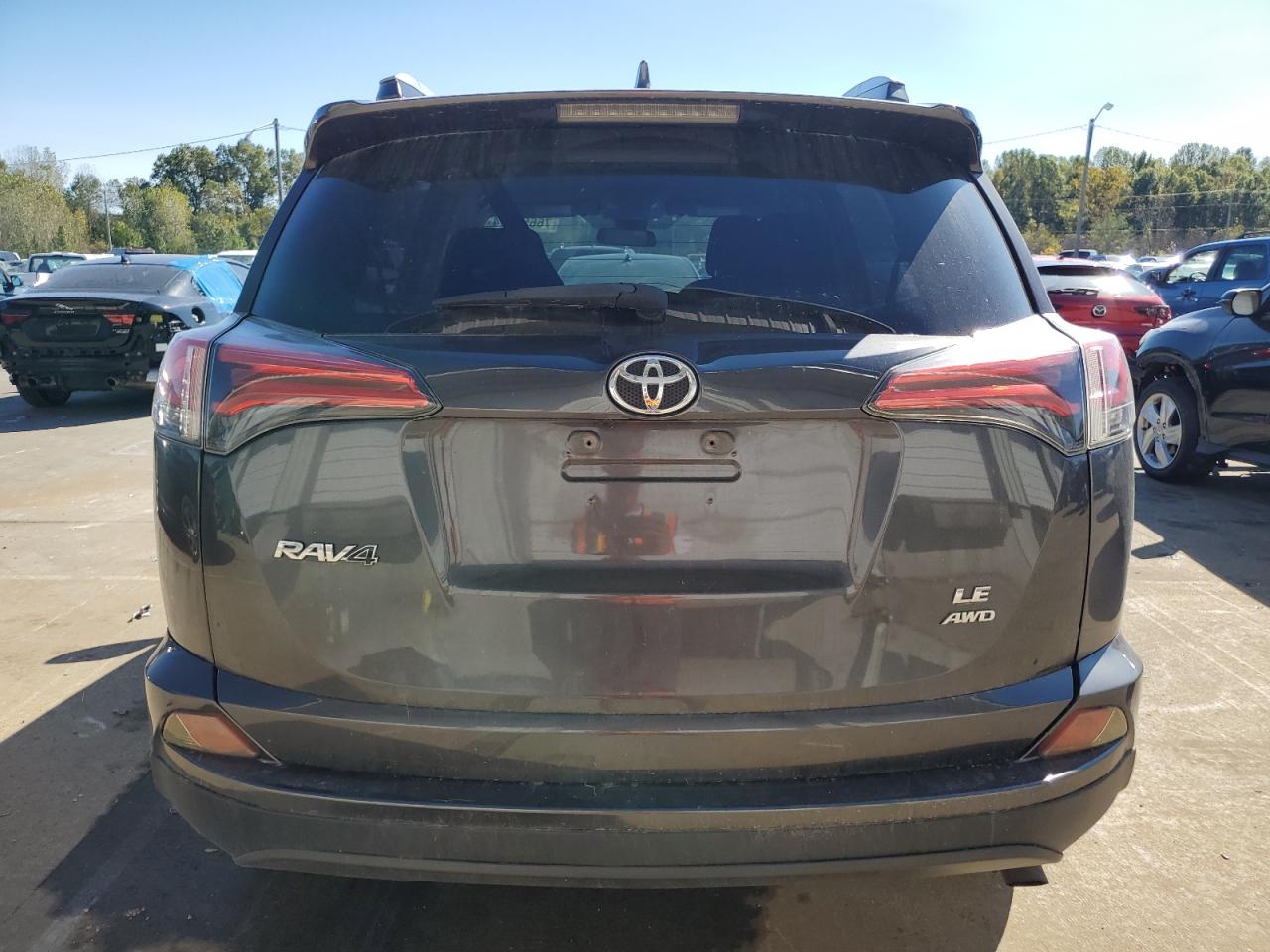 2017 Toyota Rav4 Le VIN: 2T3BFREV8HW577964 Lot: 76656814