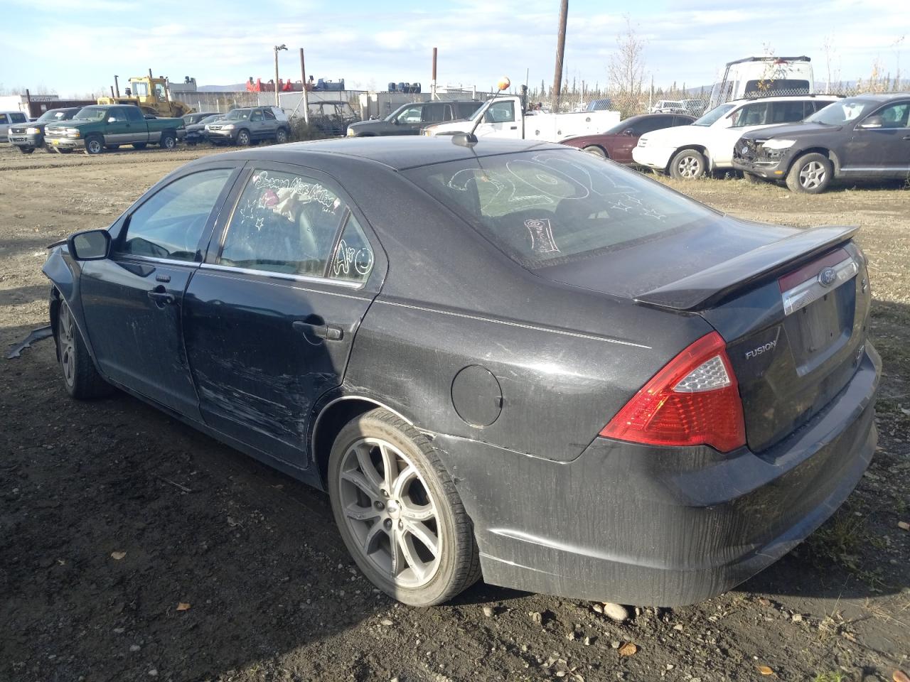 2010 Ford Fusion - Image 2