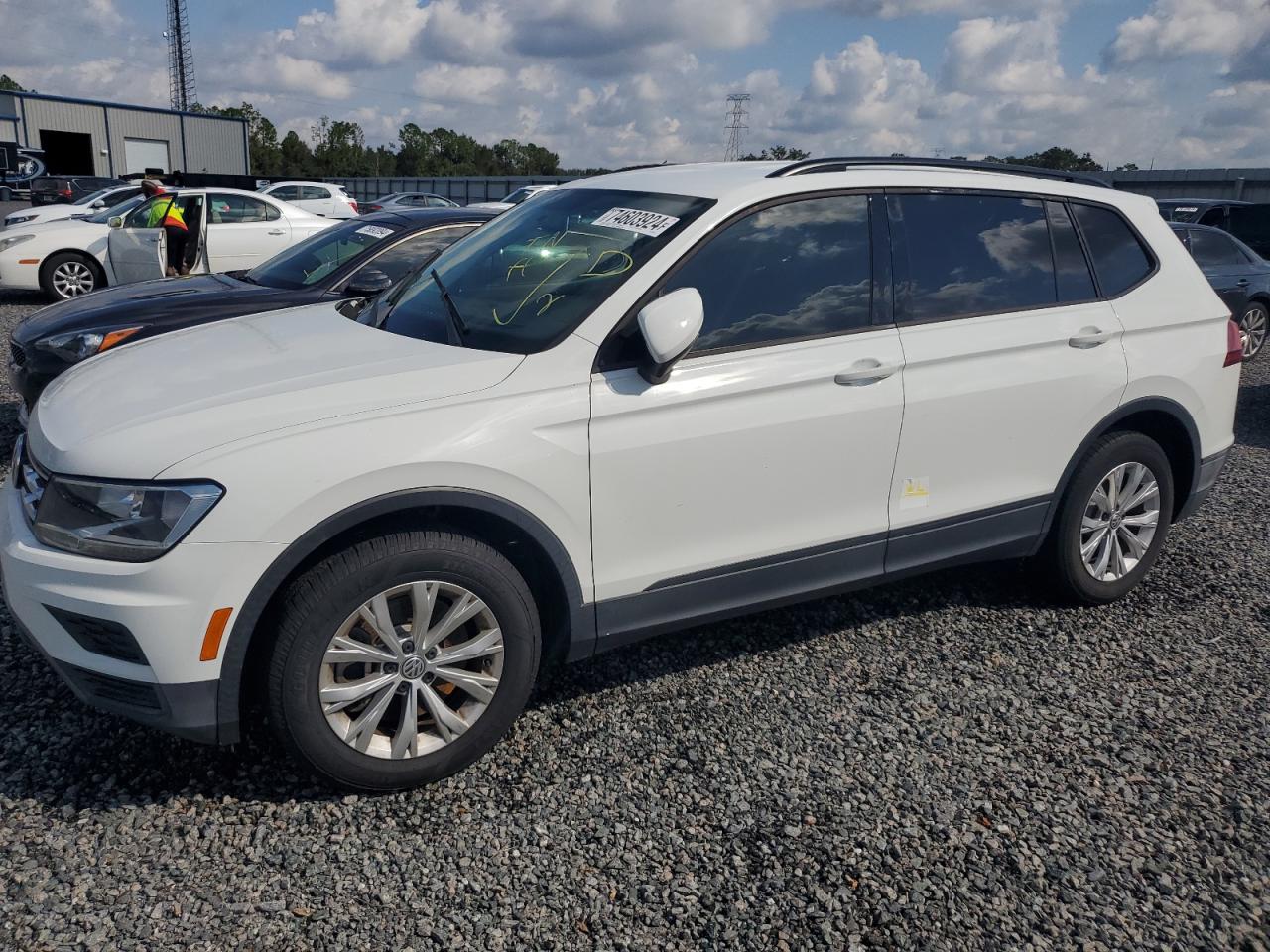 3VV1B7AX8KM030271 2019 VOLKSWAGEN TIGUAN - Image 1