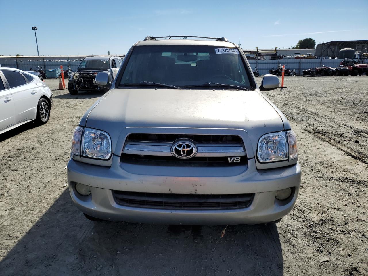 2005 Toyota Sequoia - Image 5