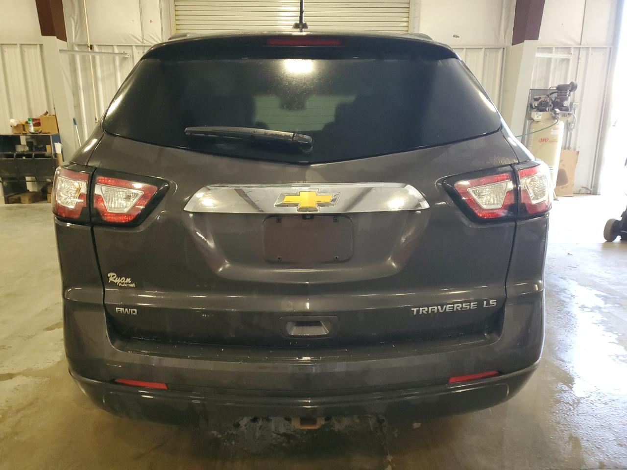 2016 Chevrolet Traverse Ls VIN: 1GNKVFKD2GJ215548 Lot: 74008914