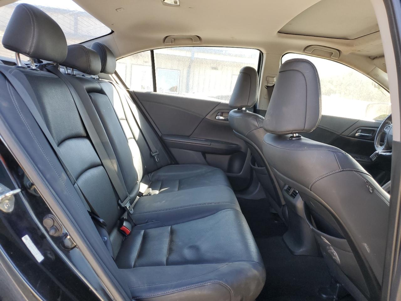 2013 Honda Accord - Image 11