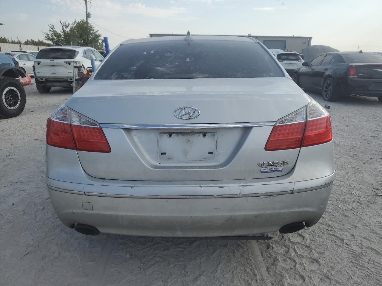 2009 Hyundai Genesis 3.8L VIN: KMHGC46EX9U026879 Lot: 75565034