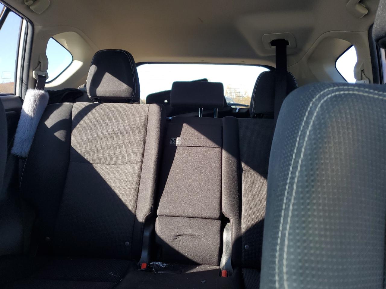 2016 Toyota RAV 4 - Image 10