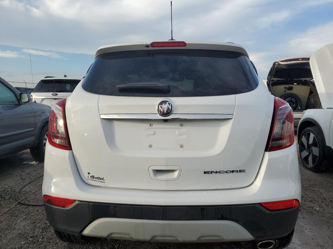 2022 Buick Encore Preferred VIN: KL4CJASM6NB560093 Lot: 74979534